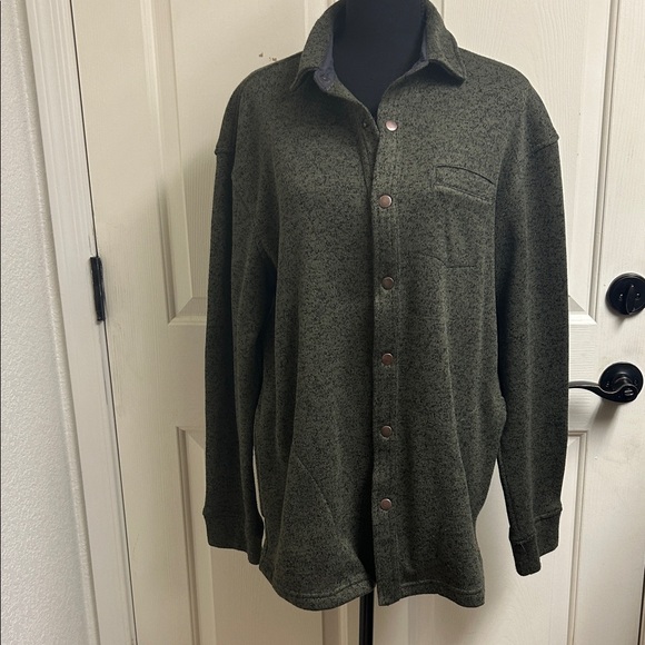 solaris Other - Solaris fleece snap button shirt jacket in dark green with pockets, Size Large,